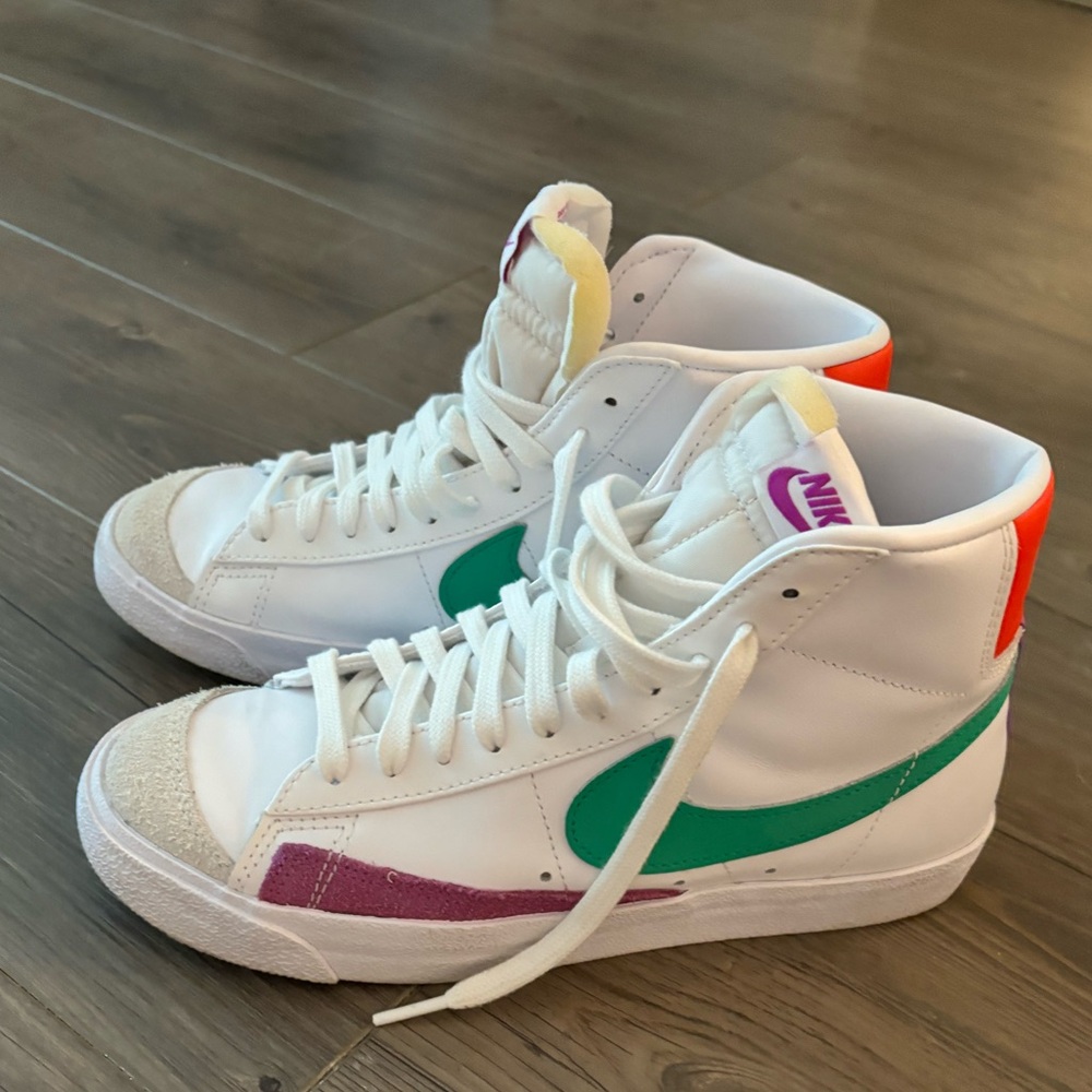 Nike Women’s Blazers - size 8